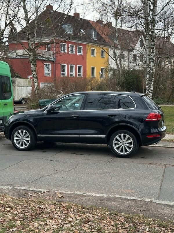 Schwarz Gebraucht 2013 VW Touareg SUV | 16.400 € (Fairer Preis) - Bild 1/4