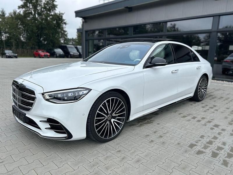 Opalithweiss Gebraucht 2025 Mercedes S450 AMG Limousine | 134.989 € - Bild 1/4