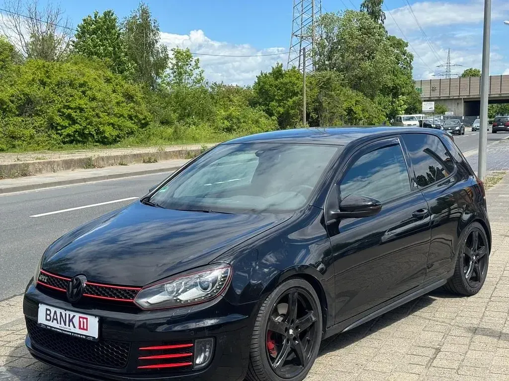 Gebraucht VW Golf VI GTI 211 PS (155 kW) 2012 Schwarz Kleinwagen