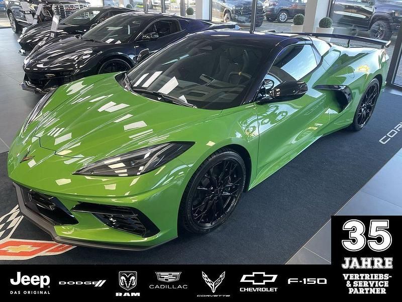 Neu Corvette C8 481 PS (353 kW) 2026 Grün Cabrio