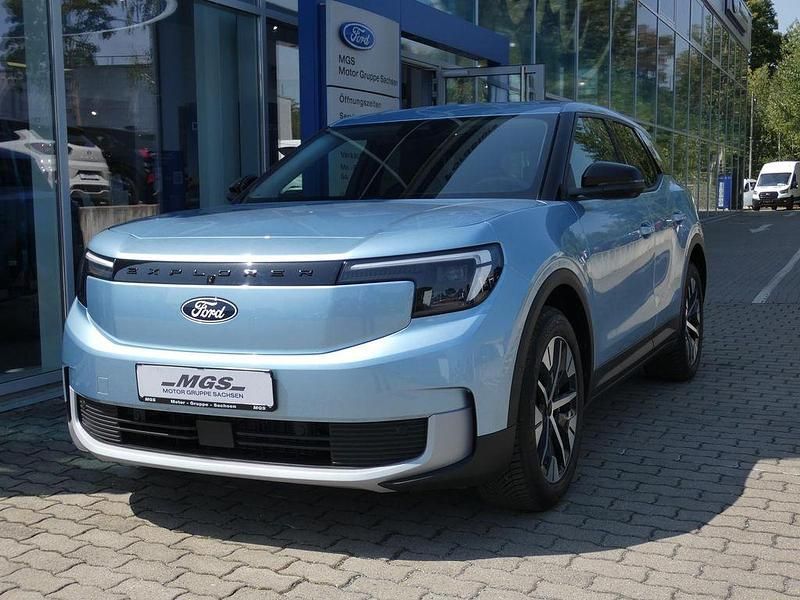 Neu Ford Explorer 210 kW (286 PS) 2026 Arctic blue SUV