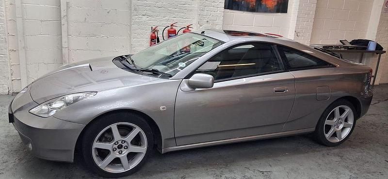 Gebraucht Toyota Celica 192 PS (141 kW) 2001 Silber Coupé