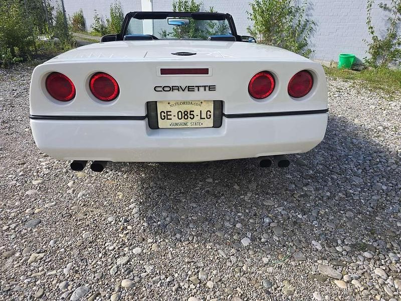 Gebraucht Chevrolet Corvette C4 243 PS (178 kW) 1988 Weiß Cabrio