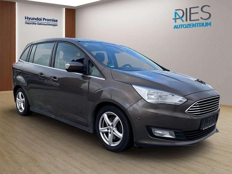 Gebraucht Ford Grand C-Max Titanium 150 PS (110 kW) 2016 Toffeebraun metallic Van / Kleinbus