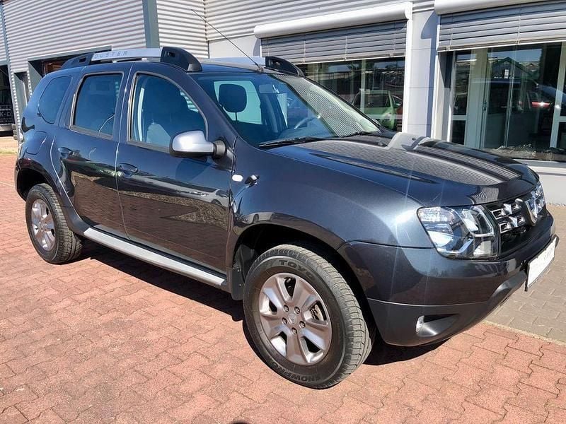 Grau Gebraucht 2014 Dacia Duster Prestige SUV | 6.699 € (Guter Preis) - Bild 1/4