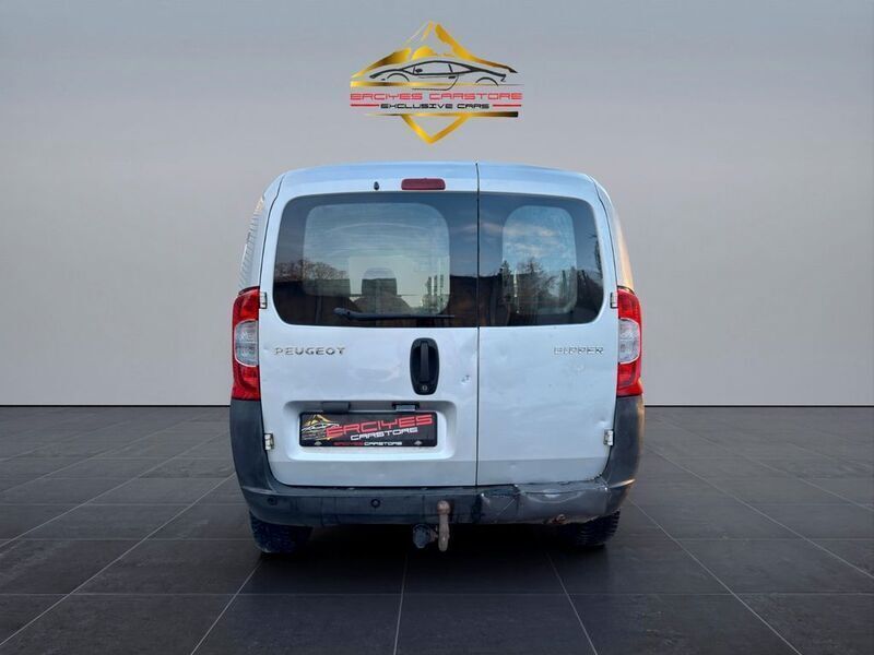 Gebraucht Peugeot Bipper Basis 68 PS (50 kW) 2010 Grau Van / Kleinbus