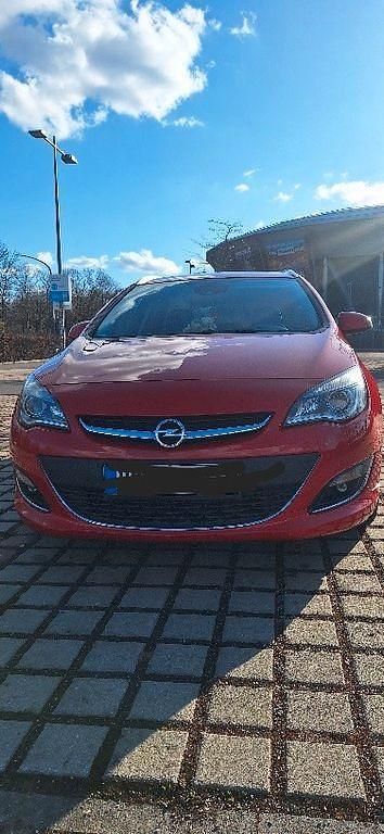 Gebraucht Opel Astra OPC 165 PS (121 kW) 2014 Rot Kombi