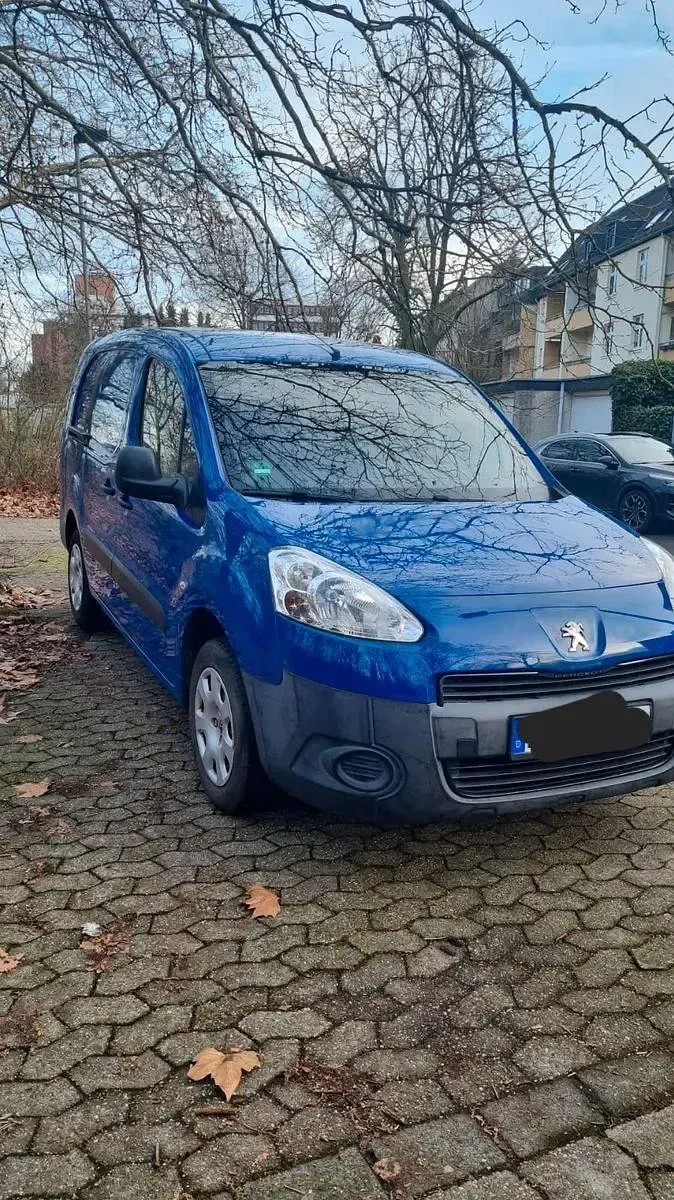 Gebraucht Peugeot Partner 90 PS (66 kW) 2014 Blau Van / Kleinbus