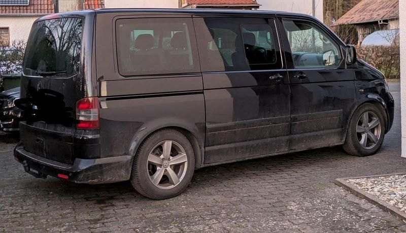 Gebraucht VW Multivan Highline 174 PS (127 kW) 2007 Schwarz Van