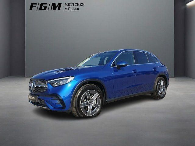 Lack spektralblau Gebraucht 2022 Mercedes GLC300 AMG SUV | 51.770 € (Teuer) - Bild 1/4