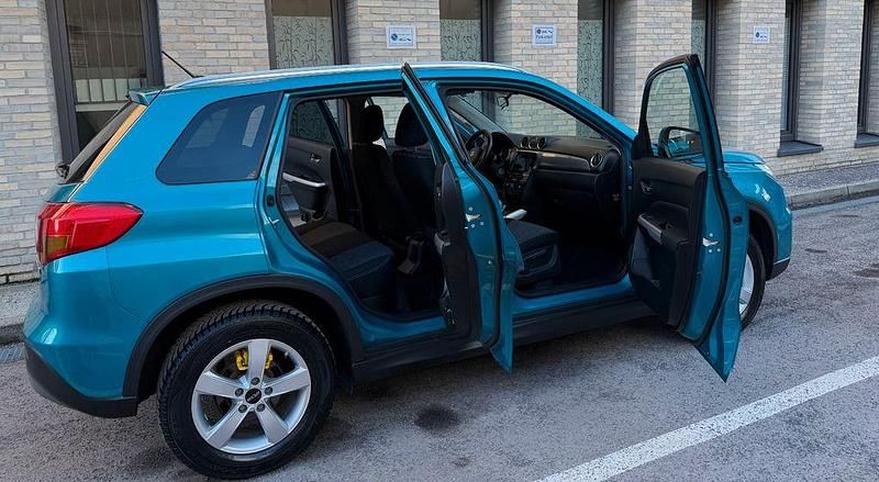 Gebraucht Suzuki Vitara Comfort 120 PS (88 kW) 2015 Blau SUV