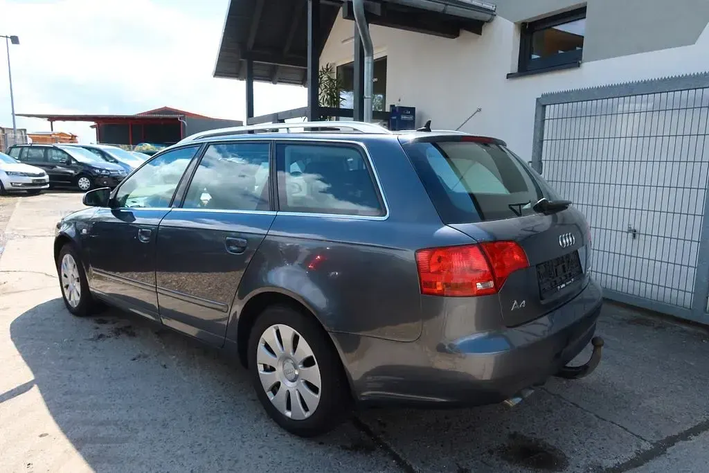Gebraucht Audi A4 140 PS (102 kW) 2006 Grau Kombi