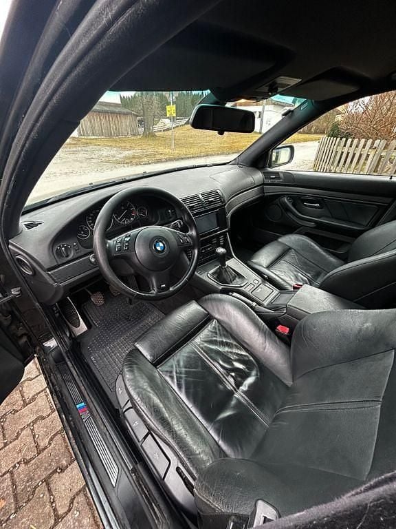Gebraucht BMW 530 Performance 231 PS (169 kW) 2002 Schwarz Kombi