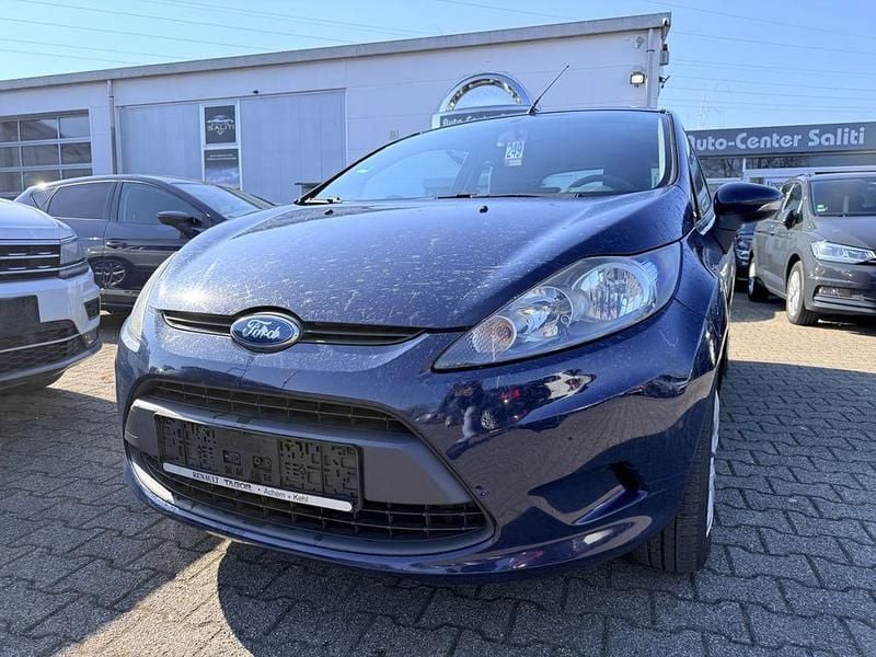 Gebraucht Ford Fiesta Trend 60 PS (44 kW) 2010 Blau Kleinwagen