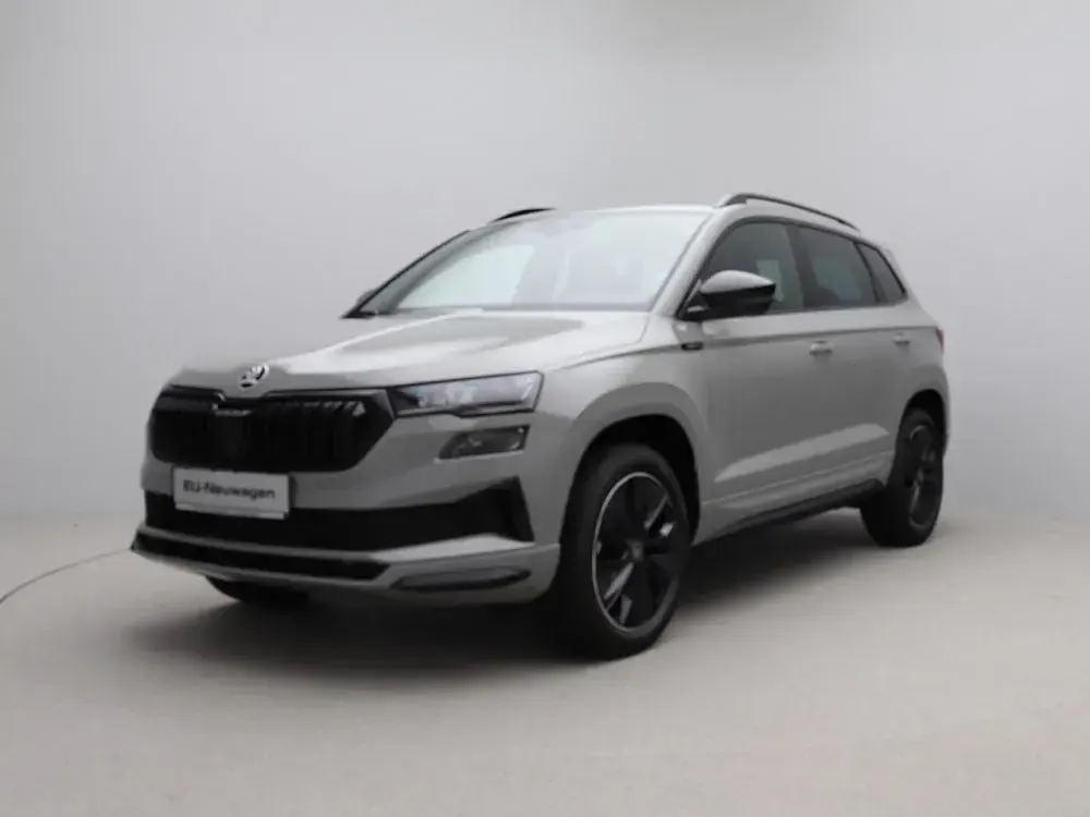 Neu Skoda Karoq SportLine 190 PS (139 kW) 2026 Grau SUV