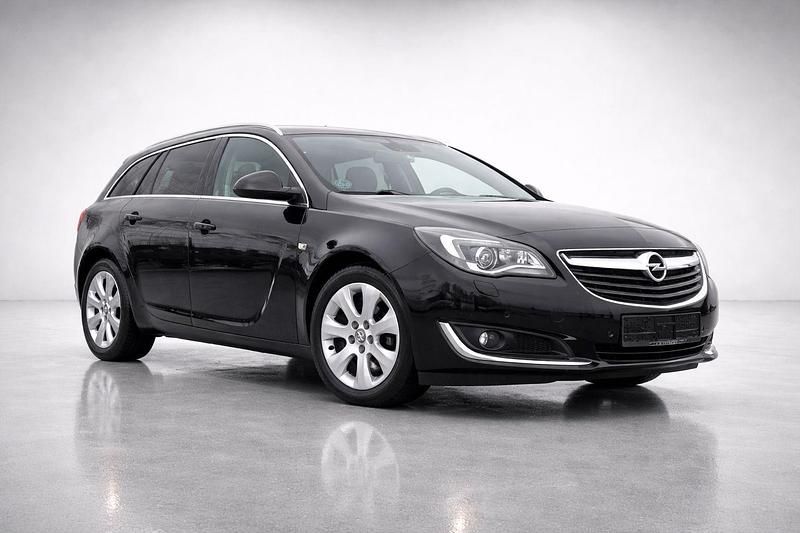 Usado Opel Insignia 170 HP (125 kW) 2017 Preto Carrinha