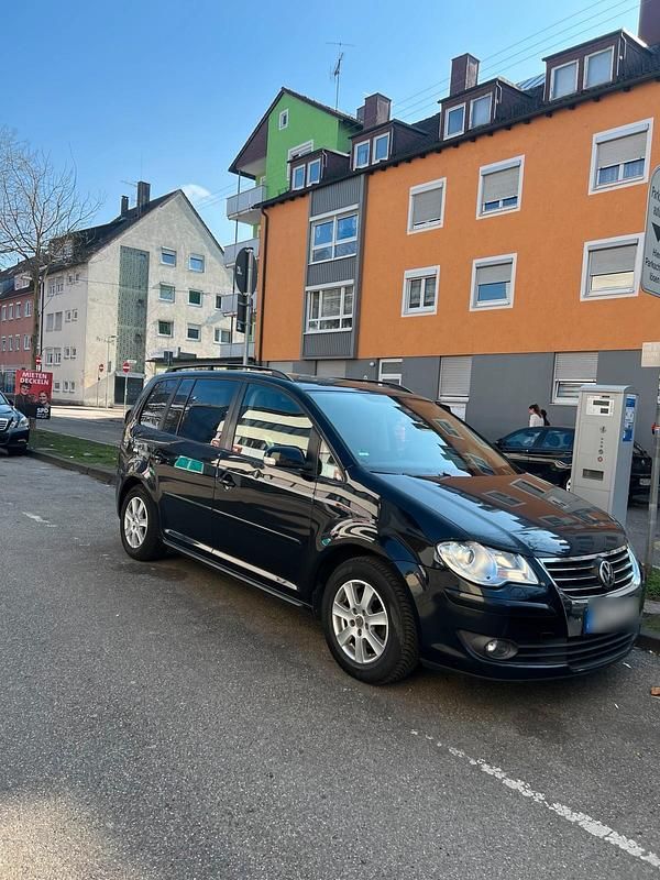 Gebraucht VW Touran 140 PS (102 kW) 2008 Schwarz Van / Kleinbus