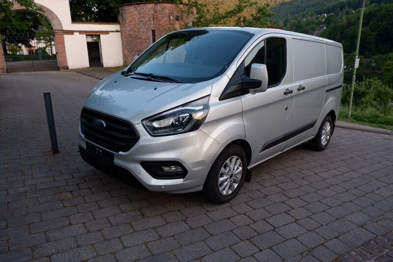 Polarsilber metallic Gebraucht 2021 Ford Transit Custom Trend Van / Kleinbus | 18.750 € (Superpreis) - Bild 1/4
