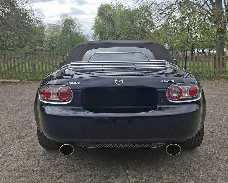 Second-hand Mazda MX5 160 CP (117 kW) 2008 Negru Cabrio