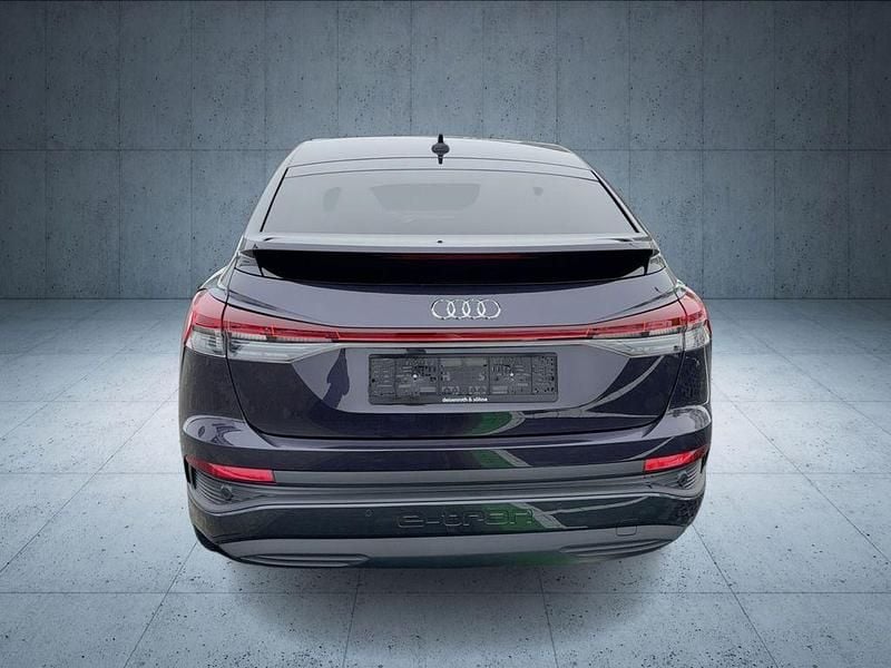 Gebraucht Audi Q4 Sportback e-tron Ambiente 210 kW (286 PS) 2025 Auroraviolett metallic SUV