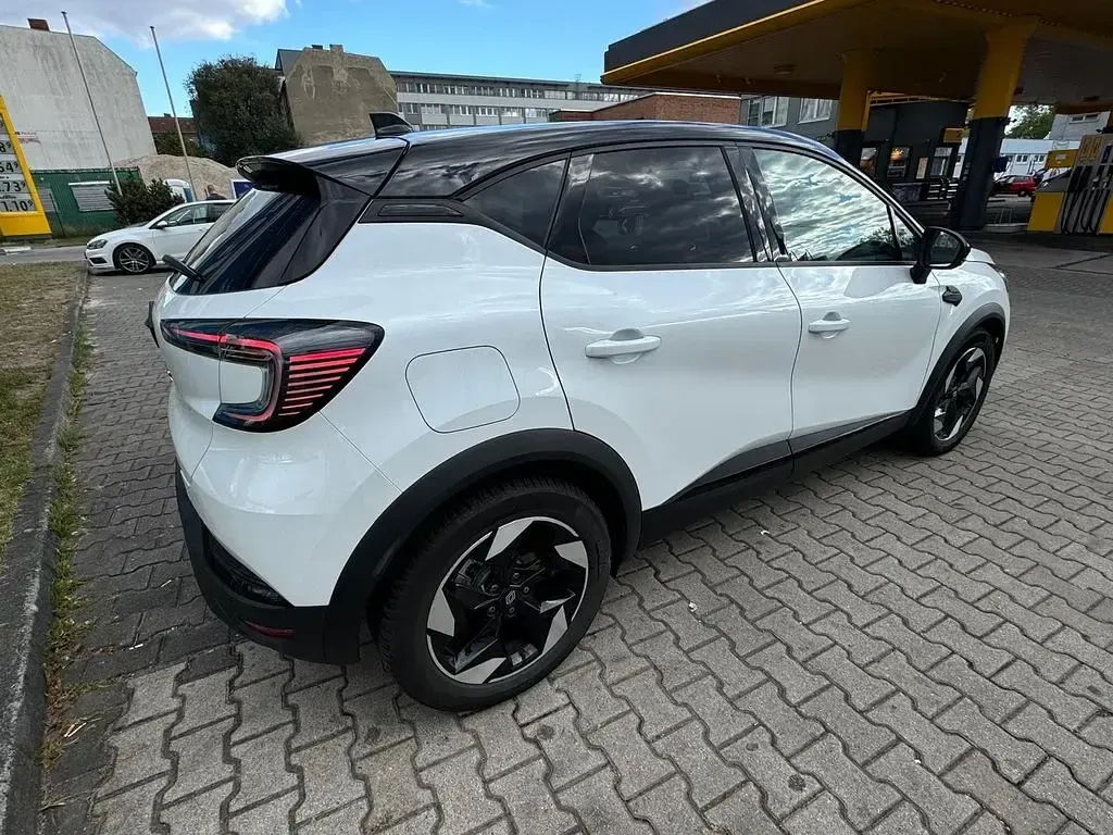 Gebraucht Renault Captur Techno 158 PS (116 kW) 2024 Weiß SUV