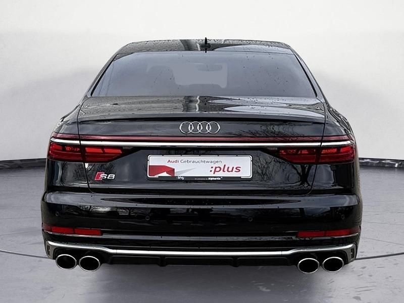 Gebraucht Audi S8 571 PS (419 kW) 2024 Schwarz Limousine