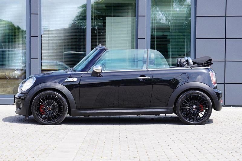 Gebraucht Mini Cooper S Cabriolet 174 PS (127 kW) 2009 Schwarz Cabrio
