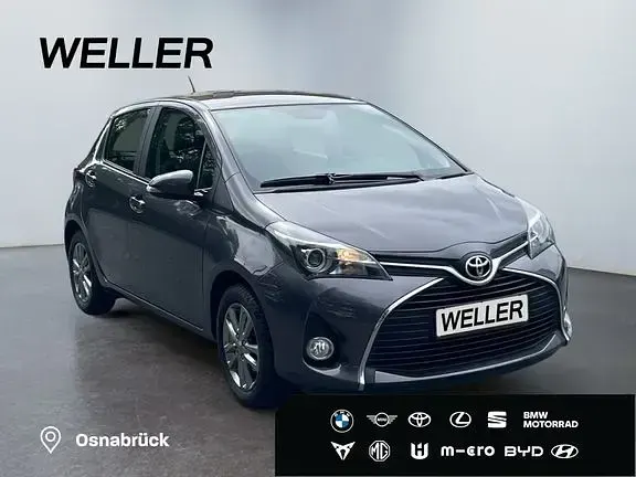Gebraucht Toyota Yaris Comfort 99 PS (72 kW) 2015 Grau Kleinwagen