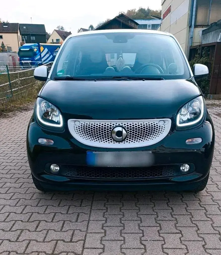 Gebraucht Smart ForFour Basis 75 PS (55 kW) 2017 Andere farben Kleinwagen