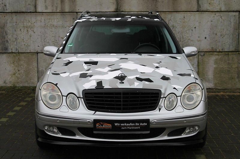 Gebraucht Mercedes E200 Elegance 163 PS (119 kW) 2005 Silber Kombi