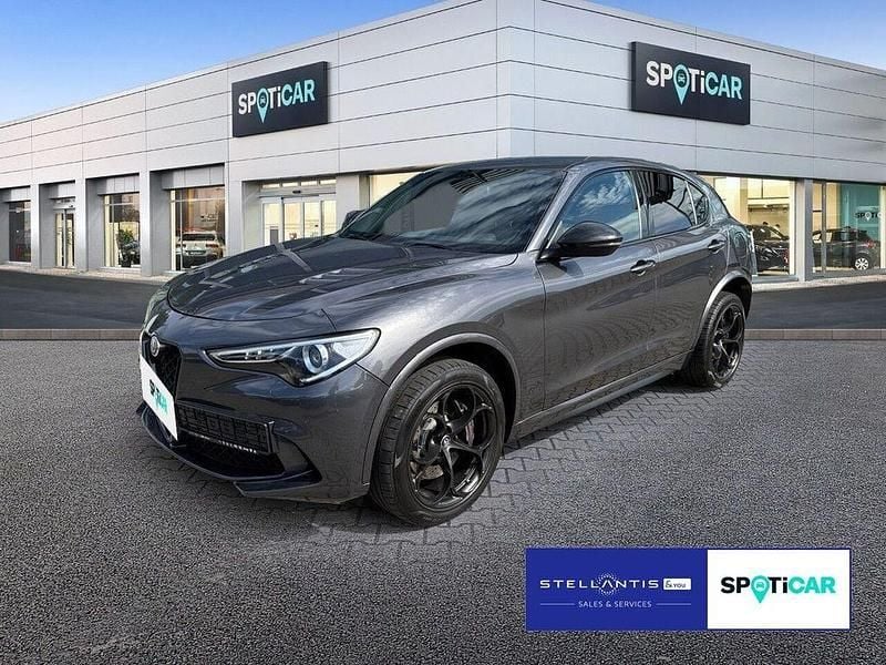 Schwarz Gebraucht 2021 Alfa Romeo Stelvio Quadrifoglio SUV | 49.990 € (Superpreis) - Bild 1/4