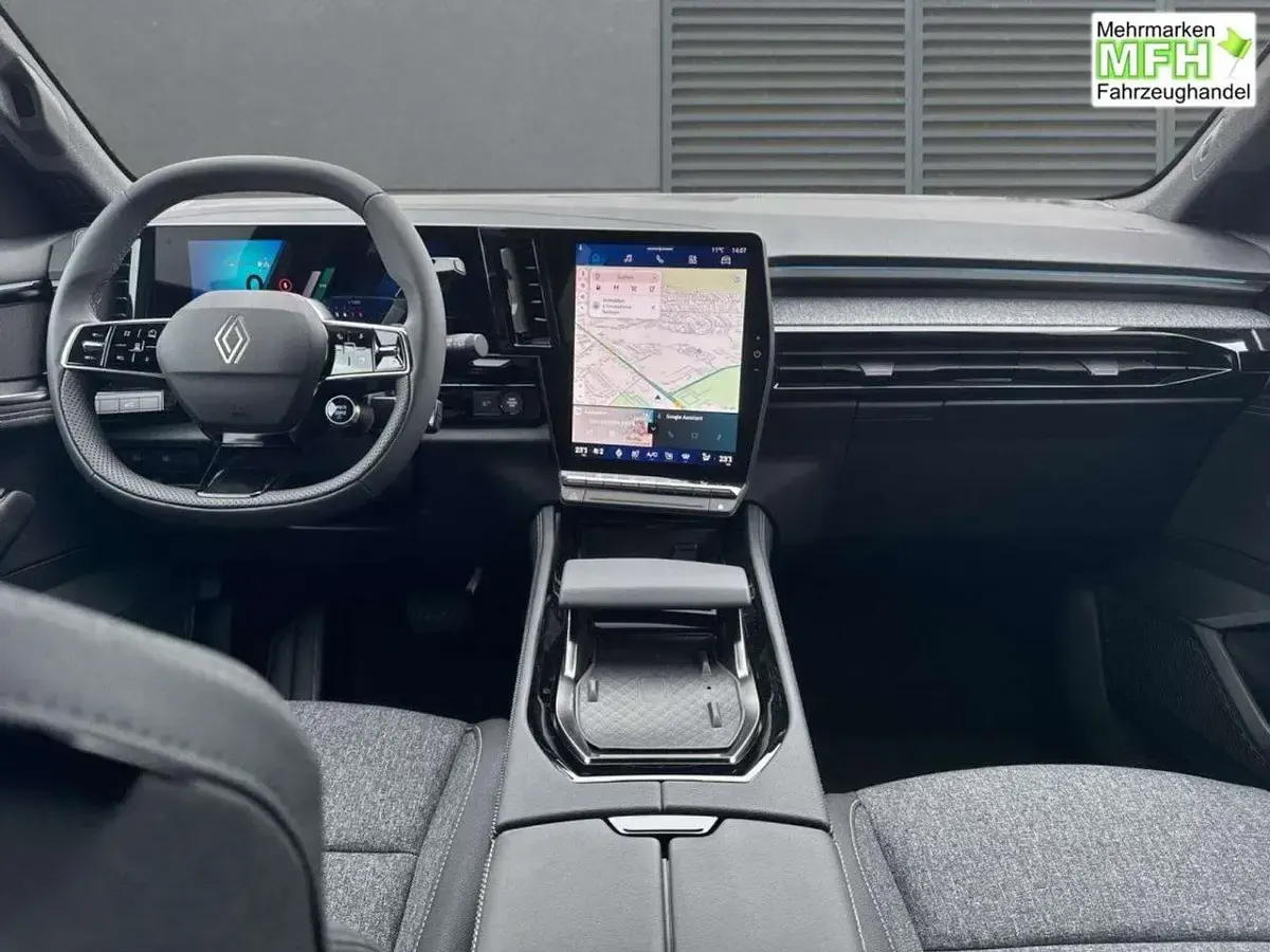 Neu Renault Austral Techno 148 PS (108 kW) 2026 Dolomitgrau+blackpearl... SUV