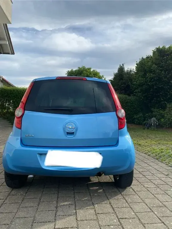 Gebraucht Opel Agila 65 PS (47 kW) 2008 Blau Kleinwagen