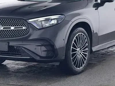 Gebraucht Mercedes GLC300 AMG Premium 204 PS (150 kW) 2024 Grau, SUV