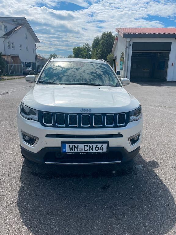 Weiß Gebraucht 2018 Jeep Compass Limited SUV | 14.900 € (Guter Preis) - Bild 1/4