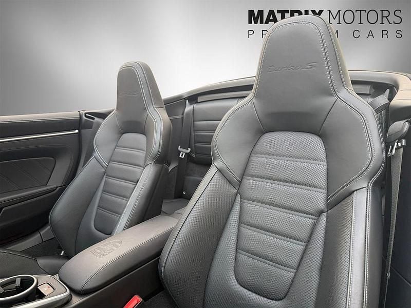 Gebraucht Porsche 992 650 PS (478 kW) 2021 Silber Cabrio