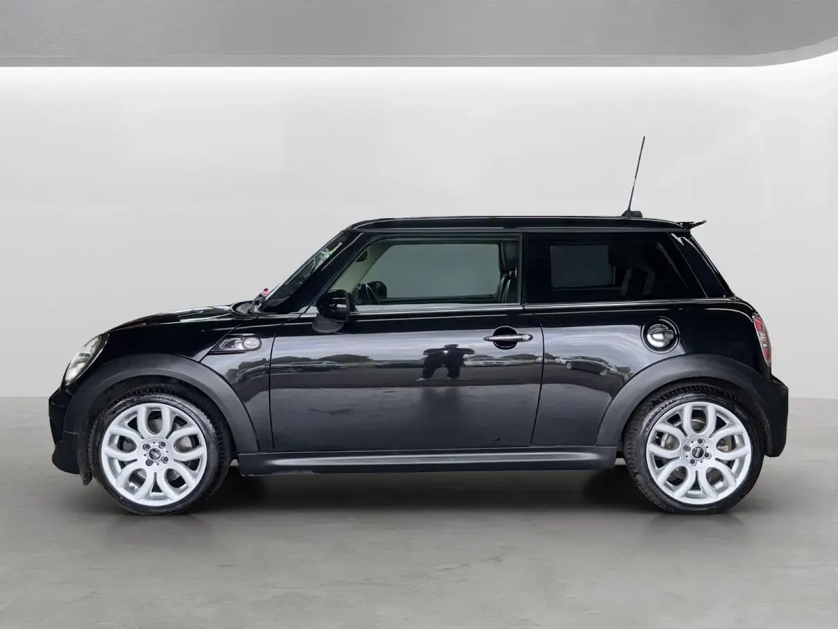 Gebraucht Mini Cooper S 184 PS (135 kW) 2012 Schwarz Kleinwagen