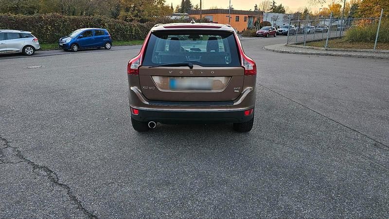 Gebraucht Volvo XC60 175 PS (128 kW) 2010 Braun SUV