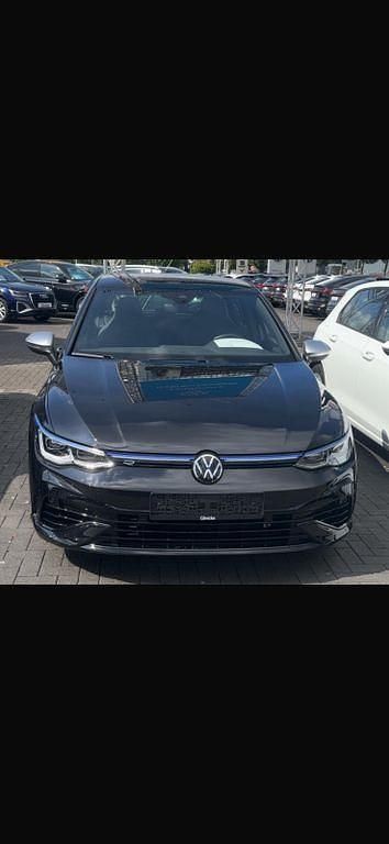 Schwarz Gebraucht 2023 VW Golf VIII R Kombi | 36.500 € (Guter Preis) - Bild 1/4