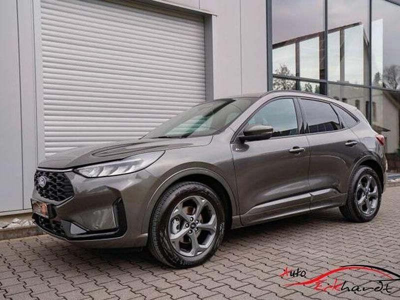 Gebraucht Ford Kuga ST-Line 186 PS (136 kW) 2025 Grau SUV