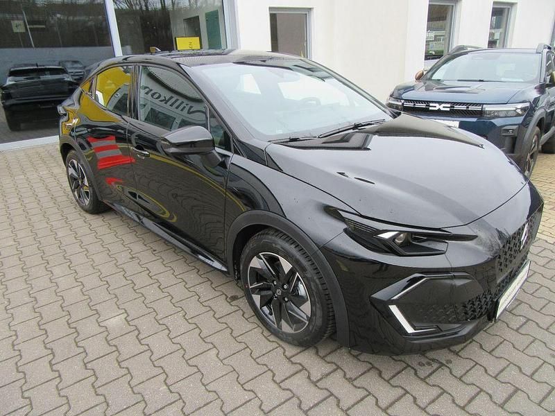 Neu Renault Clio V Evolution 158 PS (116 kW) 2025 Schwarz Limousine