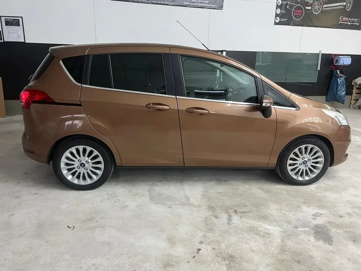 Occasion Ford B-MAX 120 ch (88 kW) 2012 Marron Monospace