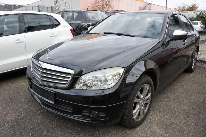 Schwarz Gebraucht 2008 Mercedes C180 Elegance Limousine | 3.900 € (Superpreis) - Bild 1/4