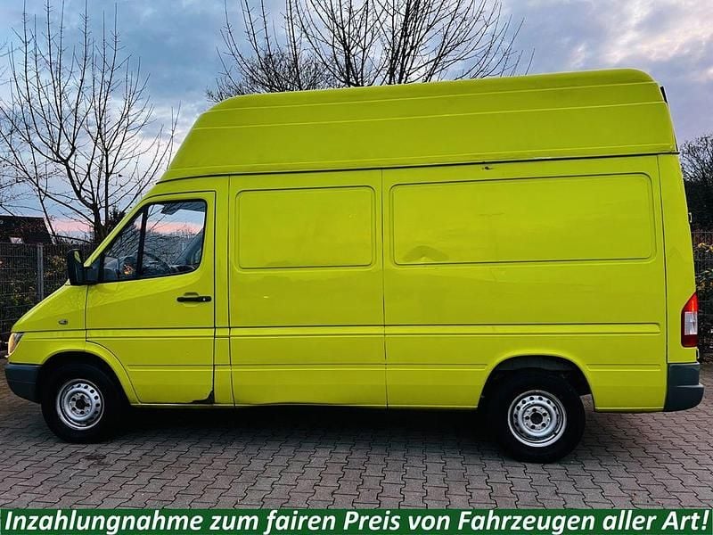 Grün Gebraucht 2004 Mercedes Sprinter Van | 7.500 € (Fairer Preis) - Bild 1/4