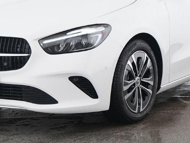 Weiß Gebraucht 2024 Mercedes B200 Progressive Van / Kleinbus | 30.270 € (Guter Preis) - Bild 1/4