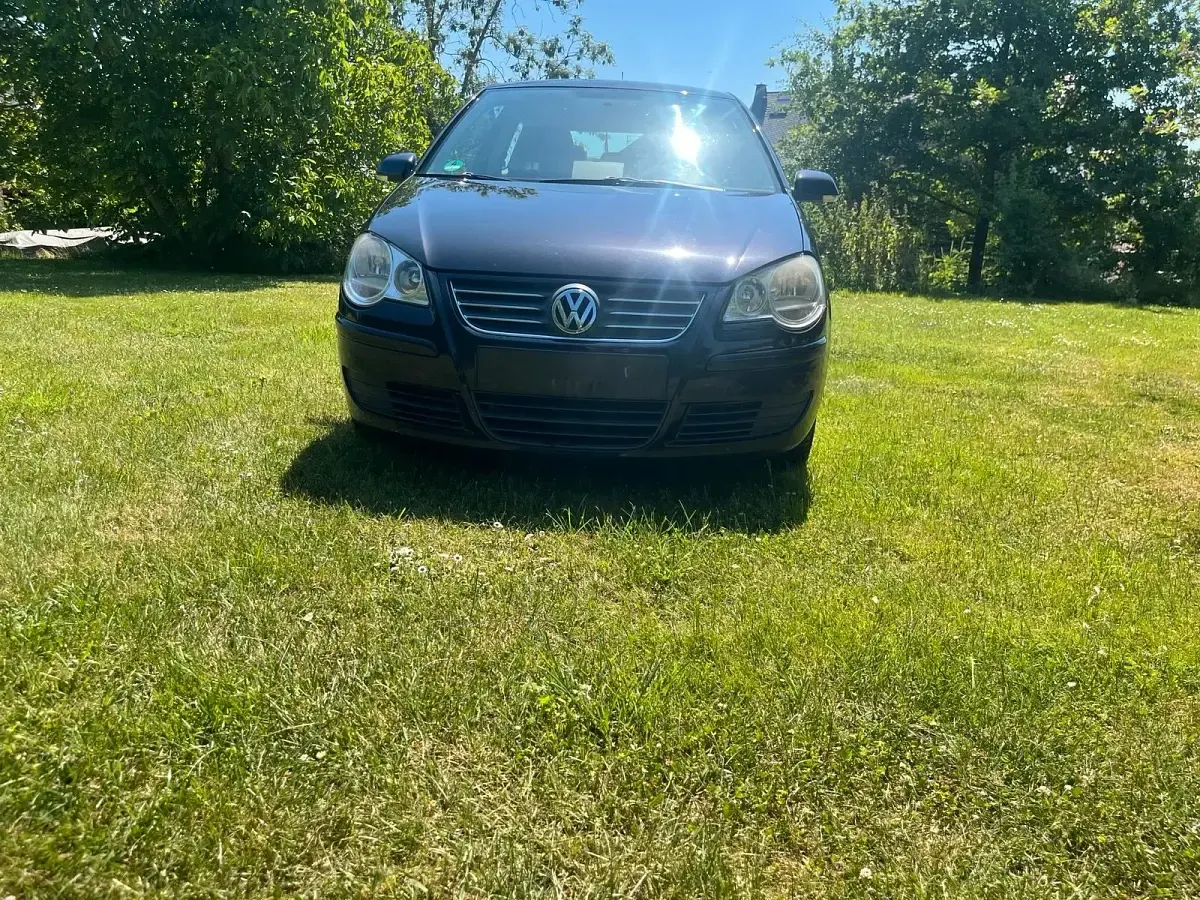Gebraucht VW Polo 54 PS (39 kW) 2005 Schwarz Kleinwagen
