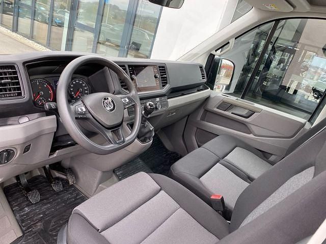 Gebraucht VW Crafter 177 PS (130 kW) 2022 Indiumgrau metallic Van
