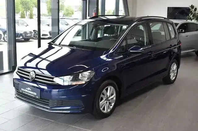 Gebraucht VW Touran Comfortline 150 PS (110 kW) 2022 Blau Van / Kleinbus