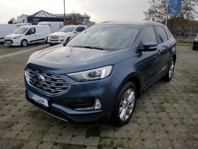 Chromablau metallic (metallic) Gebraucht 2019 Ford Edge Titanium SUV | 23.490 € (Guter Preis) - Bild 1/4