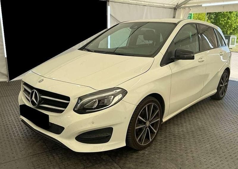 Gebraucht 2016 Mercedes B220 Premium Van / Kleinbus | 13.700 € (Fairer Preis) - Bild 1/4